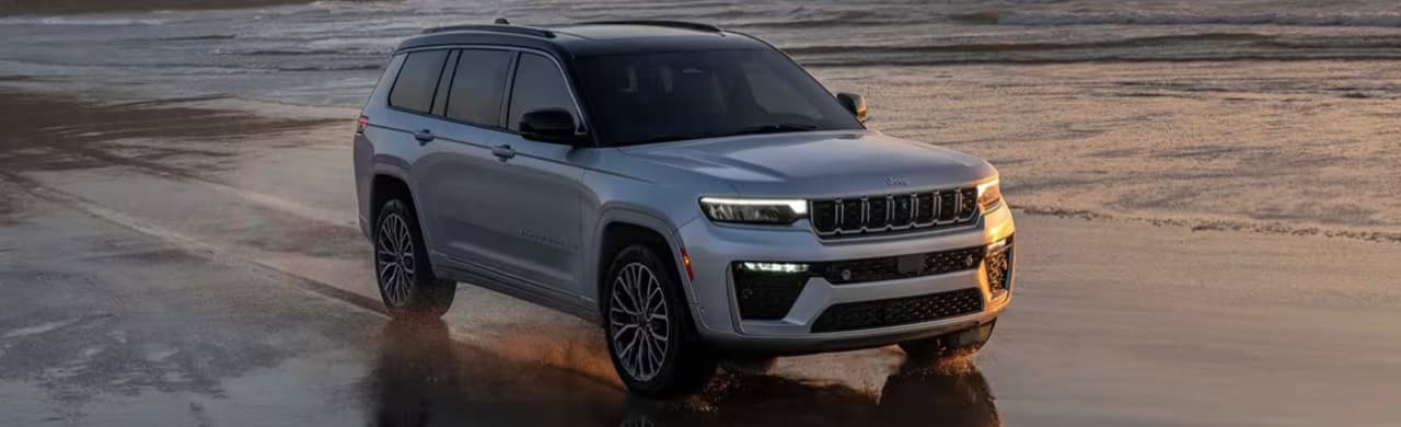 Is the 2026 Jeep Grand Cherokee the Best SUV for Your Evansville Commute?
